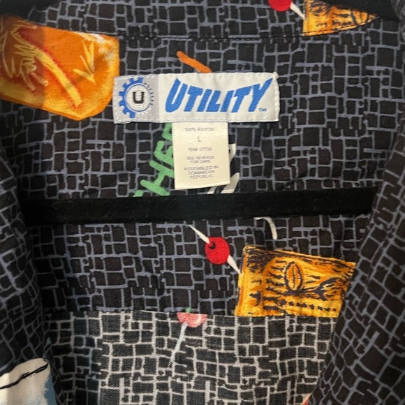 Vintage Y2K 90s Utility Cheers Tiki Allover Print Button Down Shirt - Picture 4 of 9